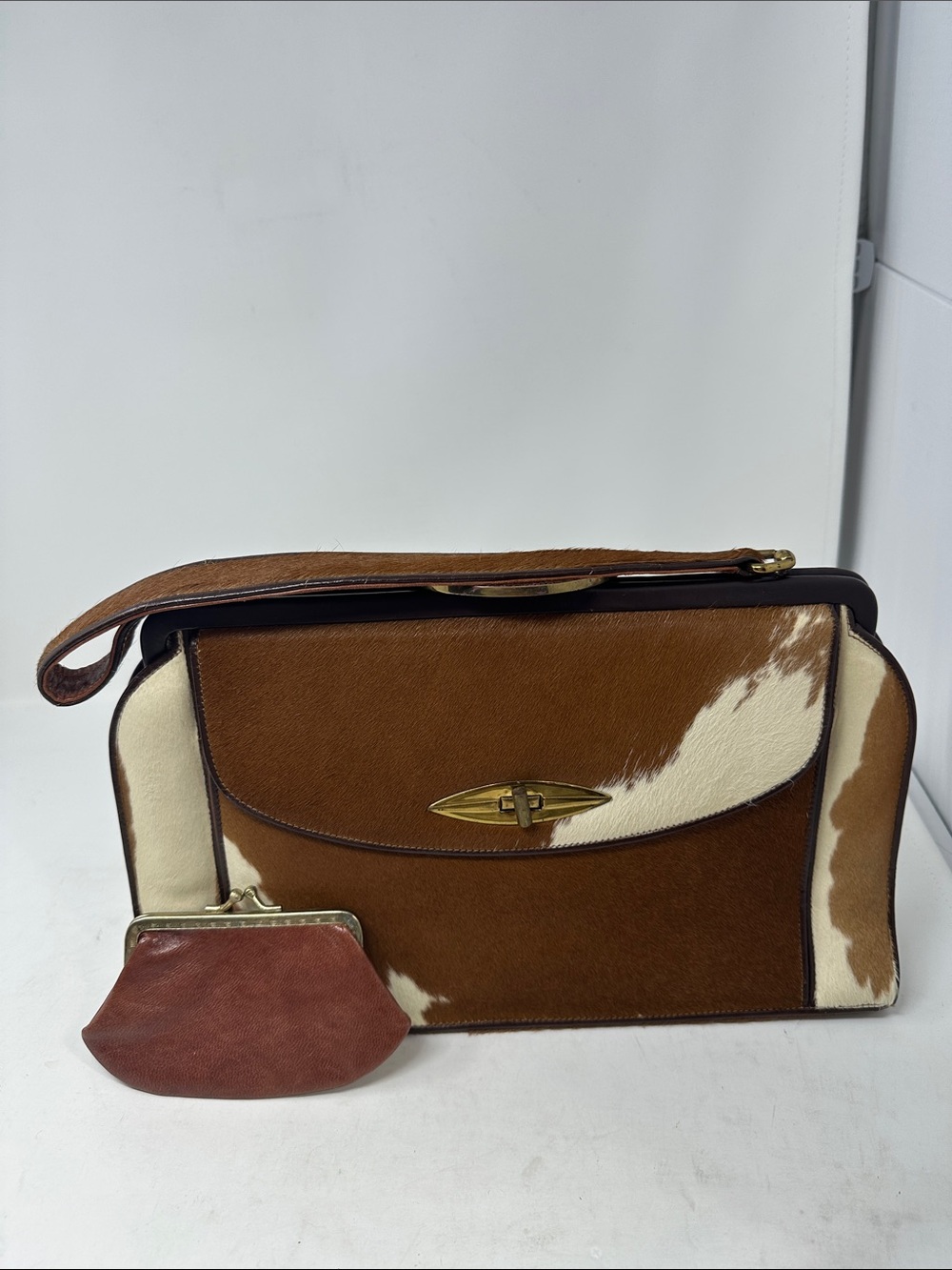 Artmex Cowhide Handbag